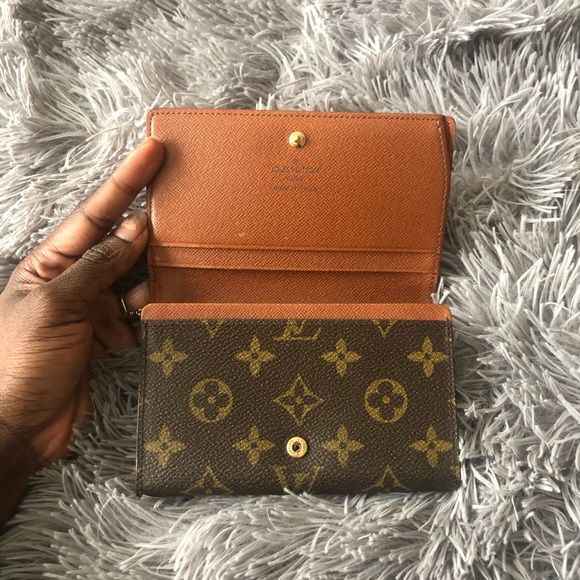 Louis Vuitton Monnaie Tresor Wallet - Picture 8 of 14